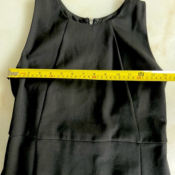 Lulu’s Fitted Midi Dress - Sleeveless Fitted Black Knee Length Dress - Picture 6 of 8